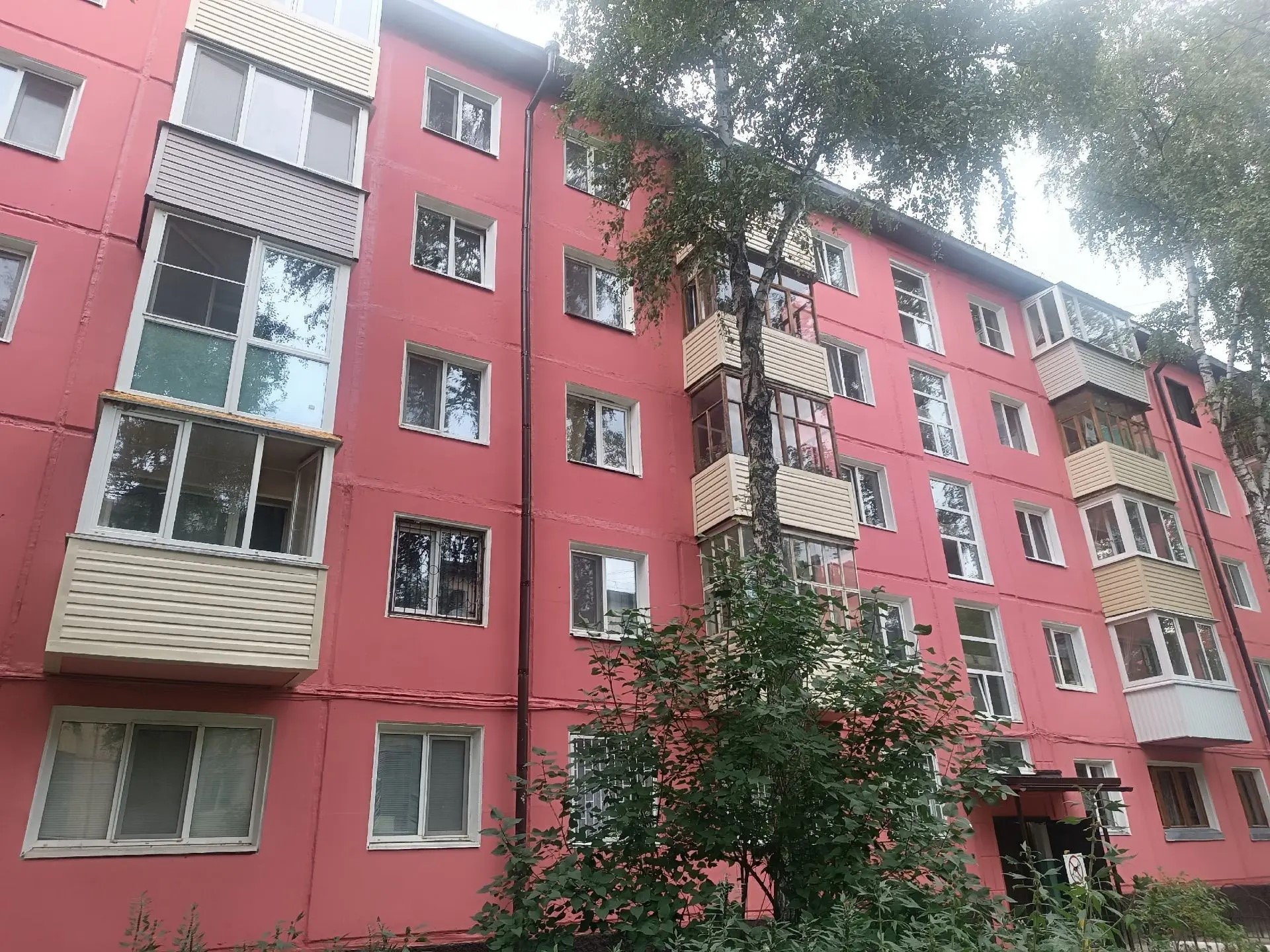 Стильный фасад и новая электропроводка
