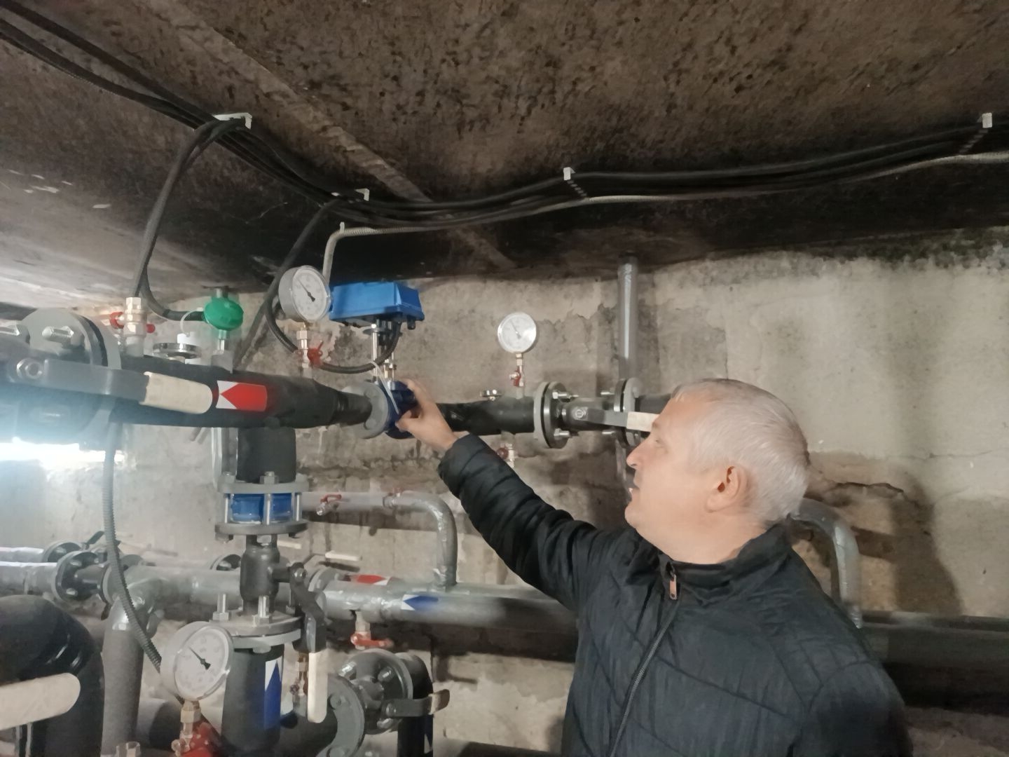 В тюменских «многоэтажках» заменили системы водоснабжения и теплоснабжения